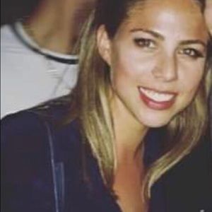 Meet your Posher, Emily-anne